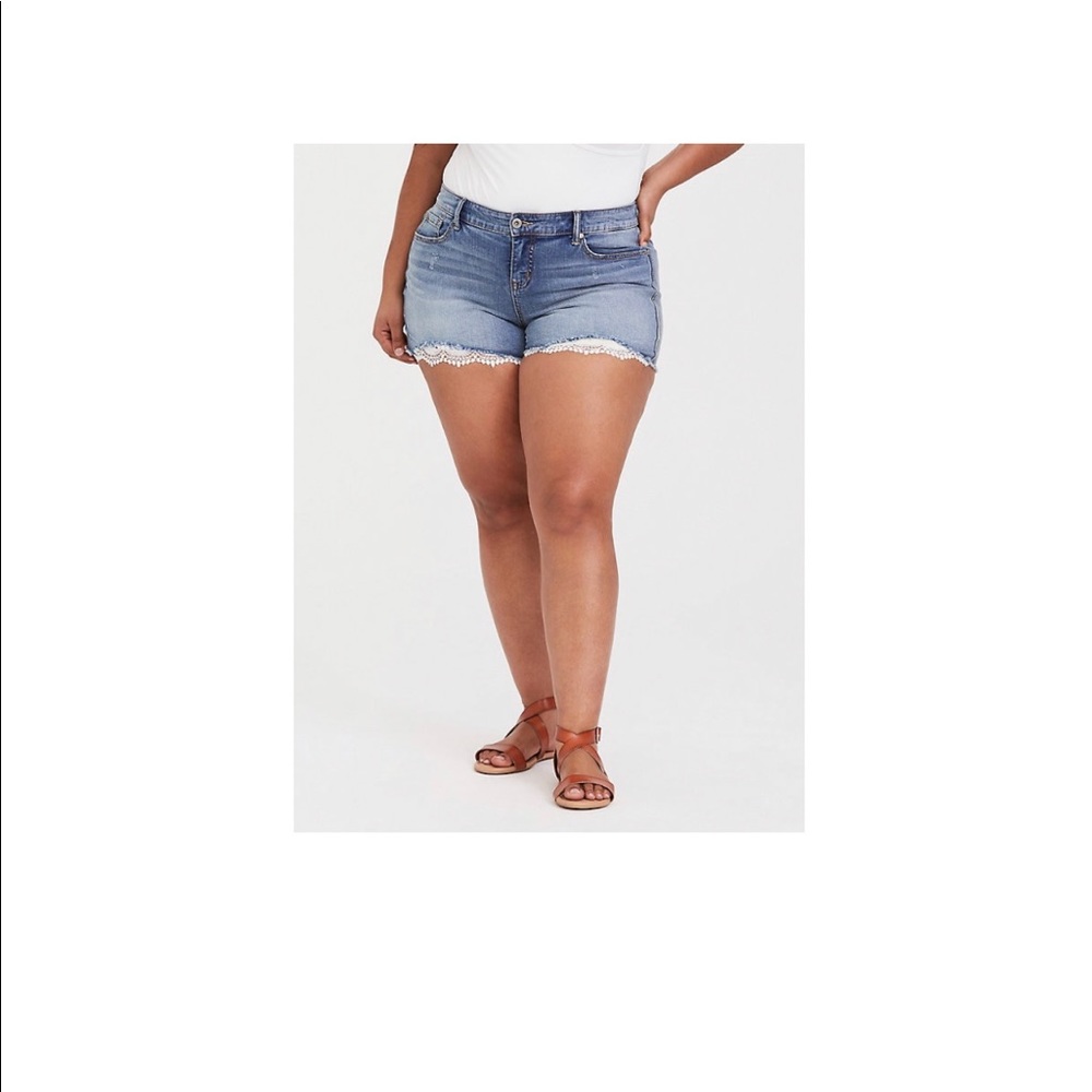 Torrid lace detail denim shorts